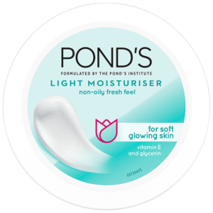 pond's light moisturizer cream dr216537 1